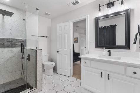6837 Briar Road Azle TX 76020