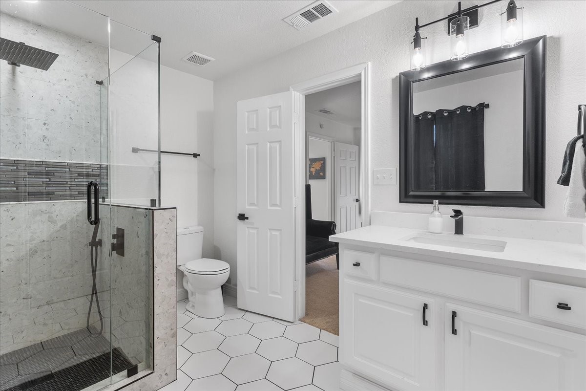 6837 Briar Road Azle TX 76020