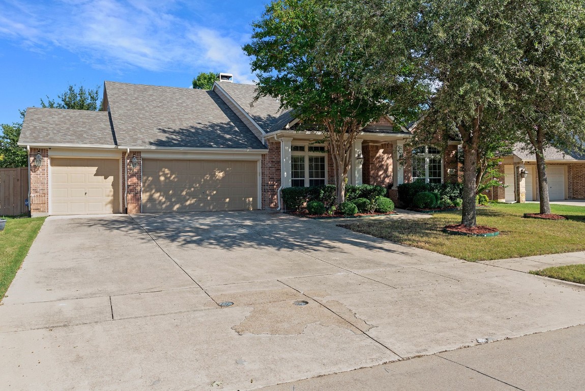 2671 Waterfront Drive Grand Prairie TX 75054