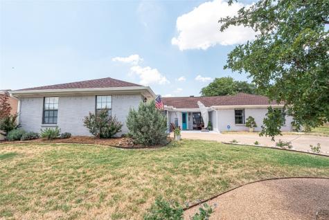 7728 Ironstone Trail Fort Worth TX 76179