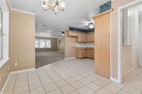 1626 Post Oak Drive Irving TX 75061