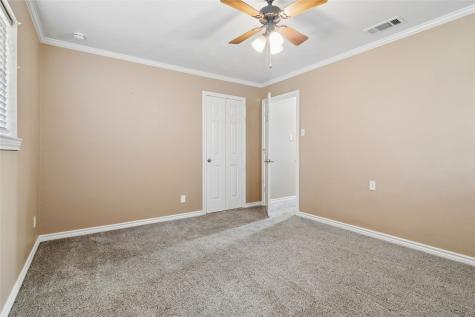 1626 Post Oak Drive Irving TX 75061