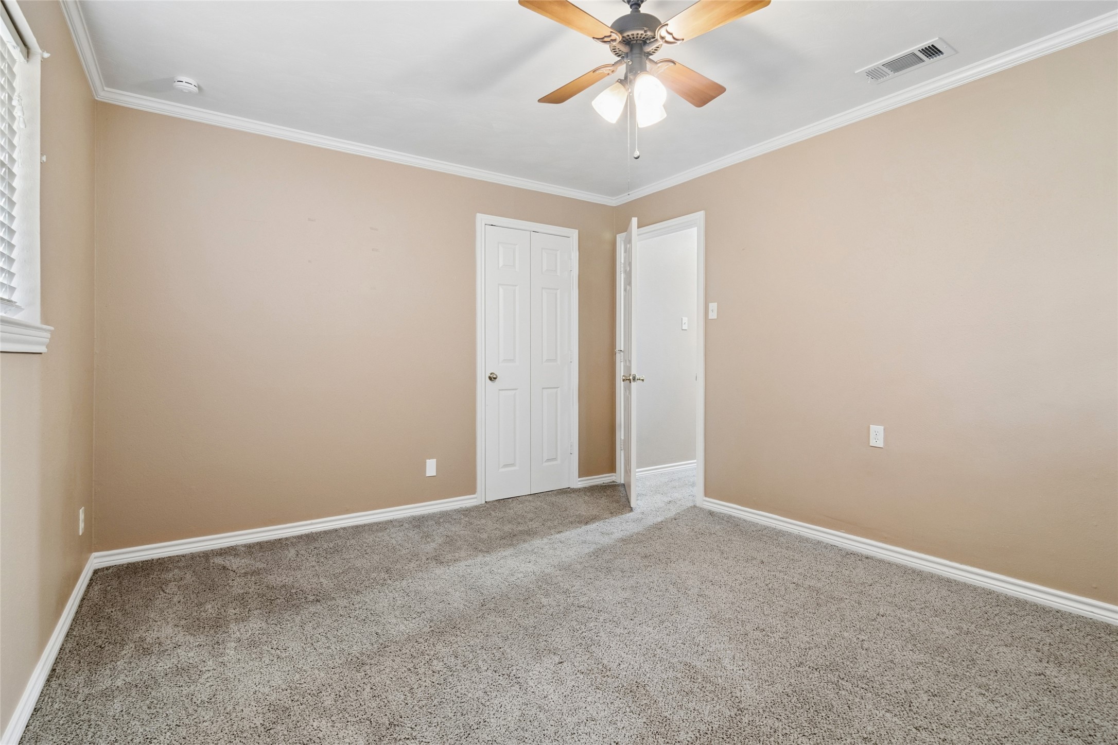 1626 Post Oak Drive Irving TX 75061