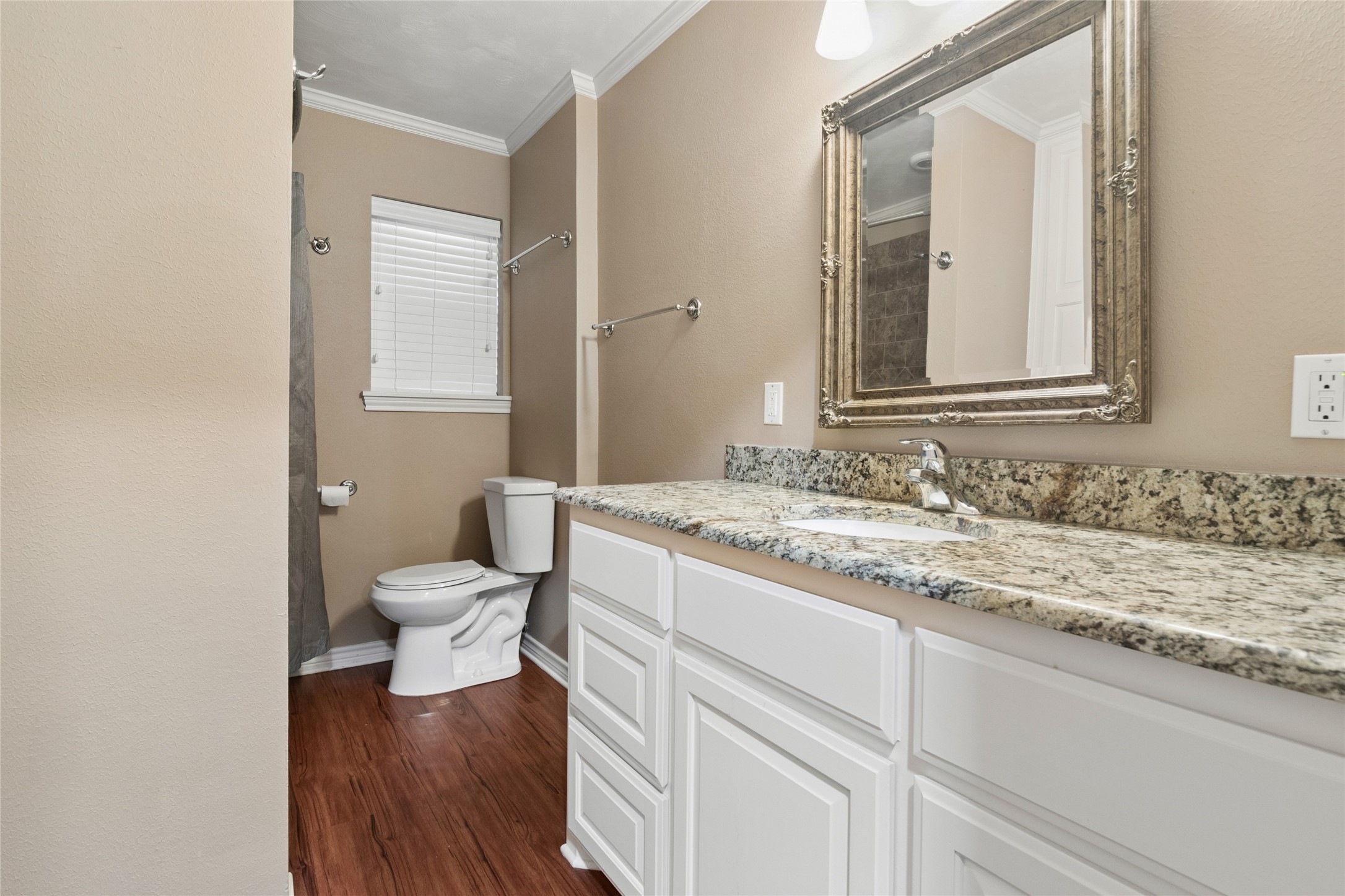 1626 Post Oak Drive Irving TX 75061