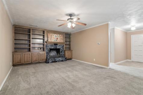 1626 Post Oak Drive Irving TX 75061