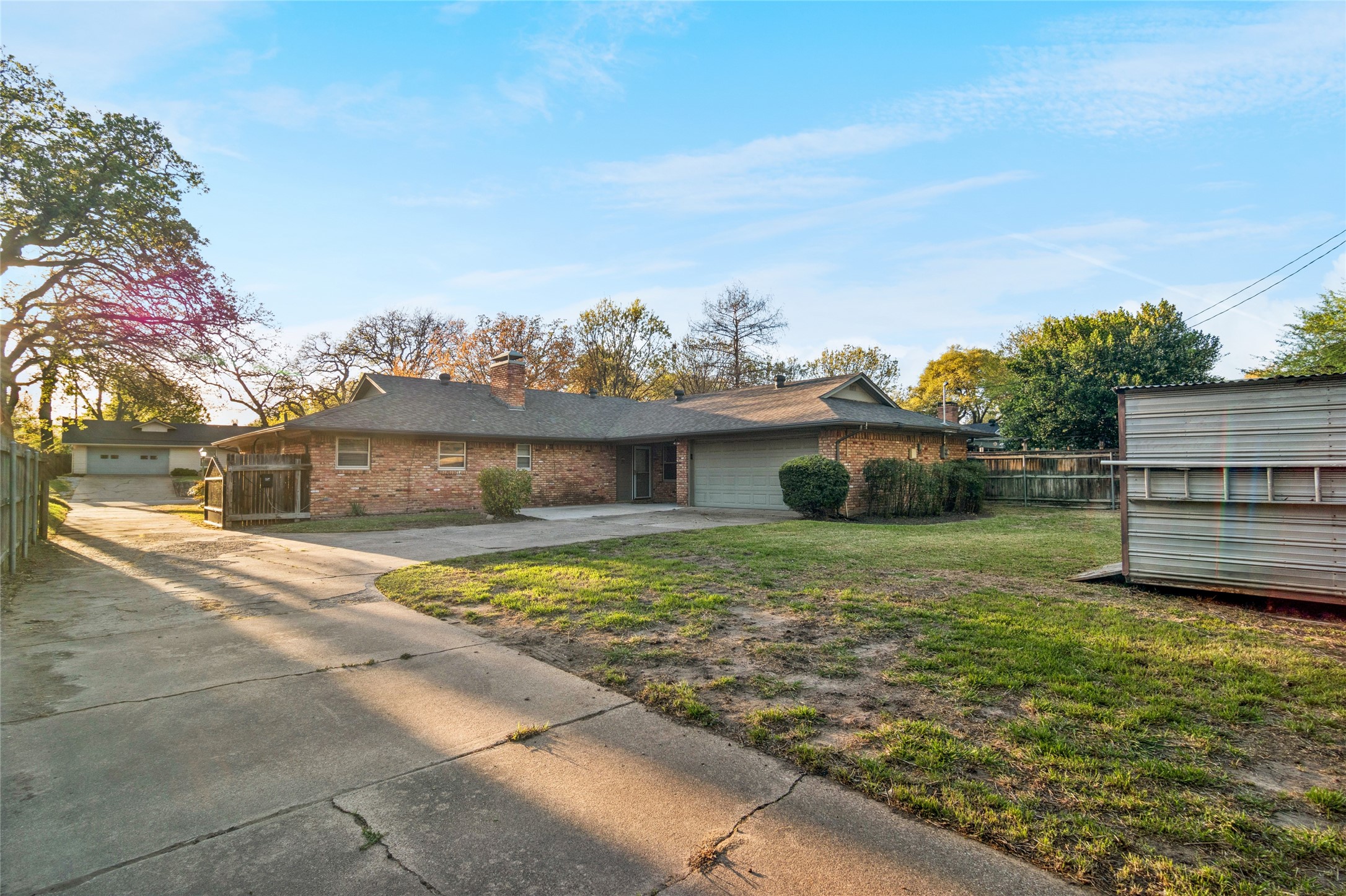 1626 Post Oak Drive Irving TX 75061