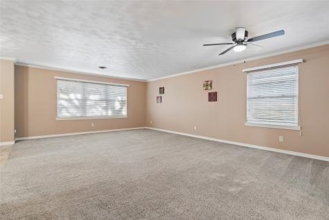 1626 Post Oak Drive Irving TX 75061