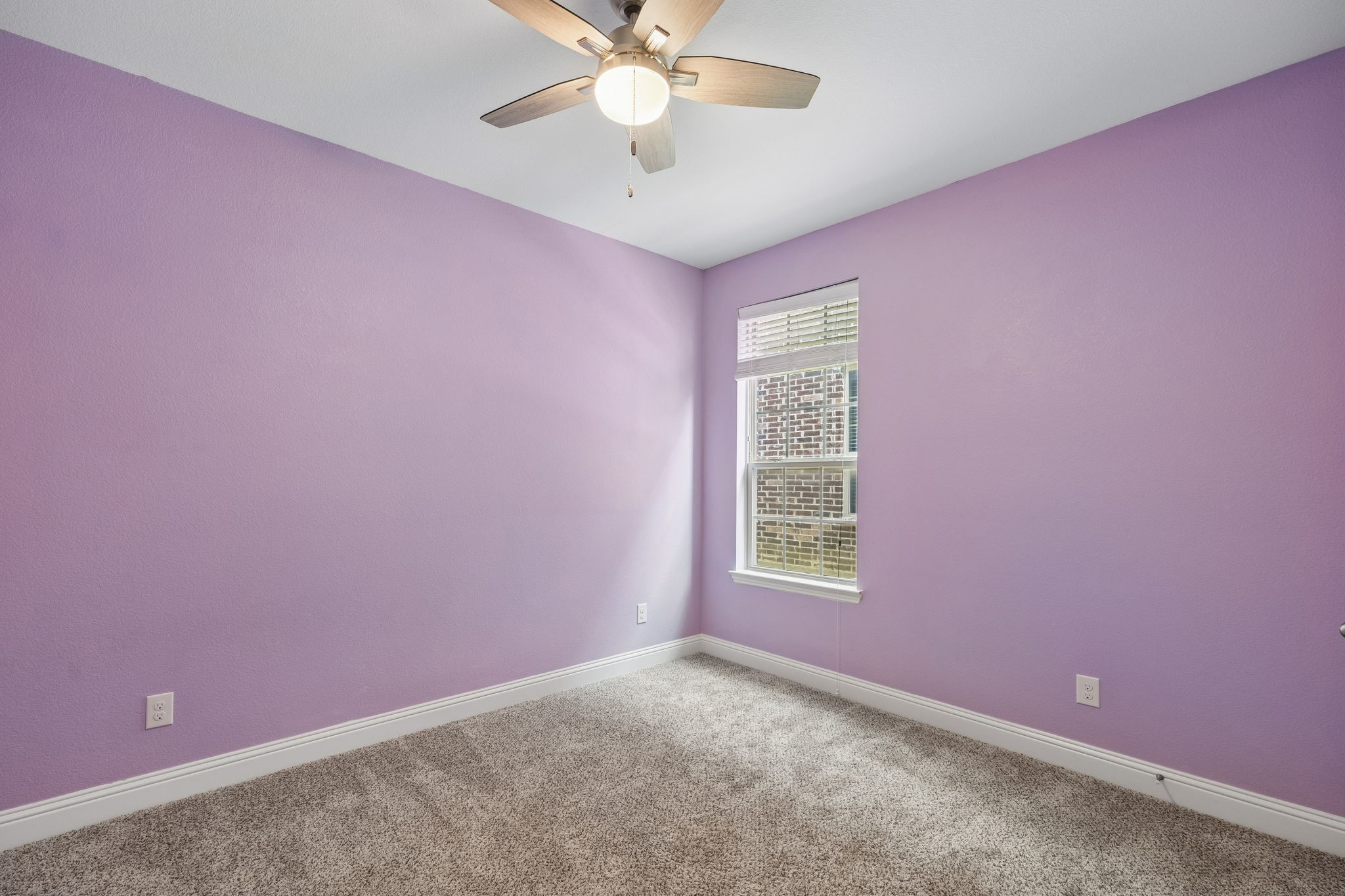 404 Warwick Boulevard Lewisville TX 75056