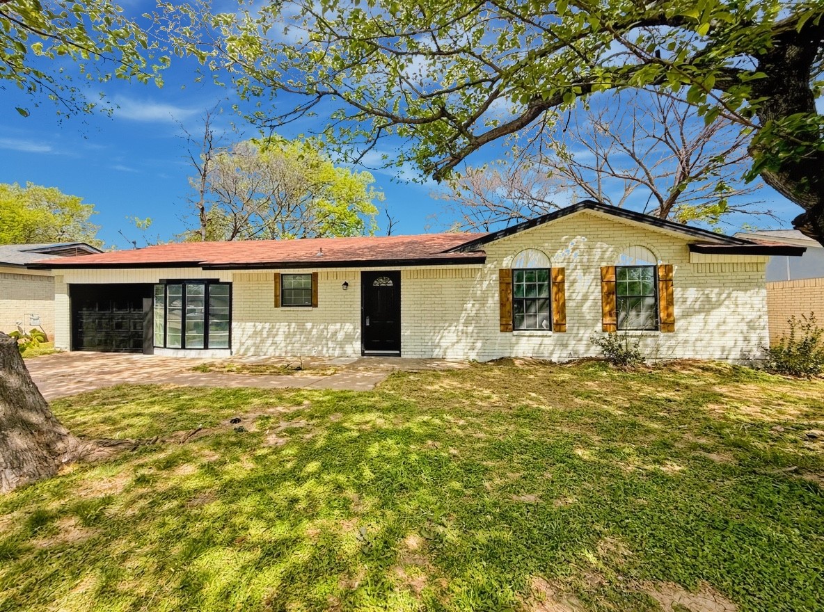 133 Buie Drive Everman TX 76140