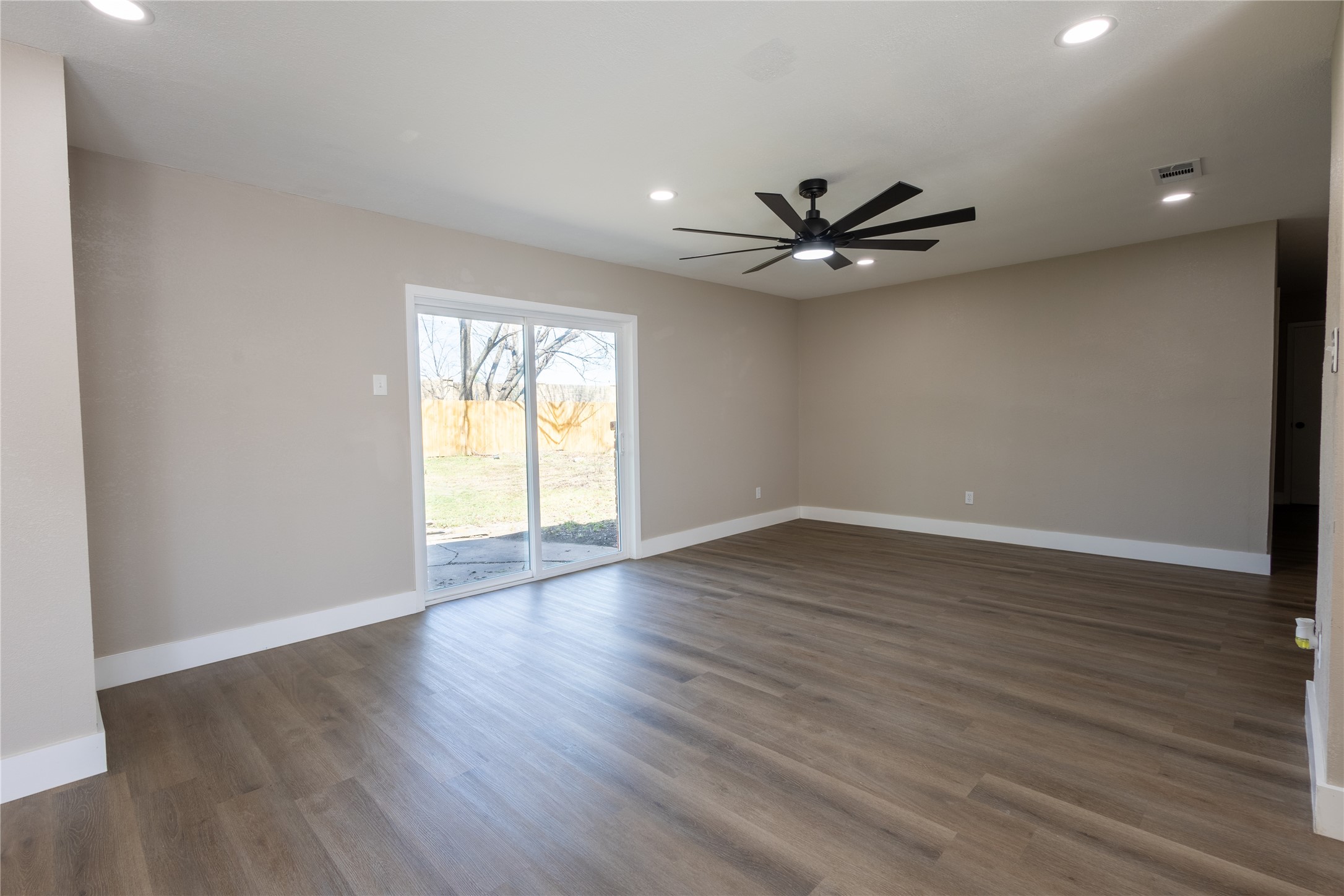 133 Buie Drive Everman TX 76140
