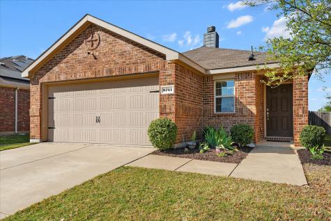 8741 Sierra Trail Cross Roads TX 76227