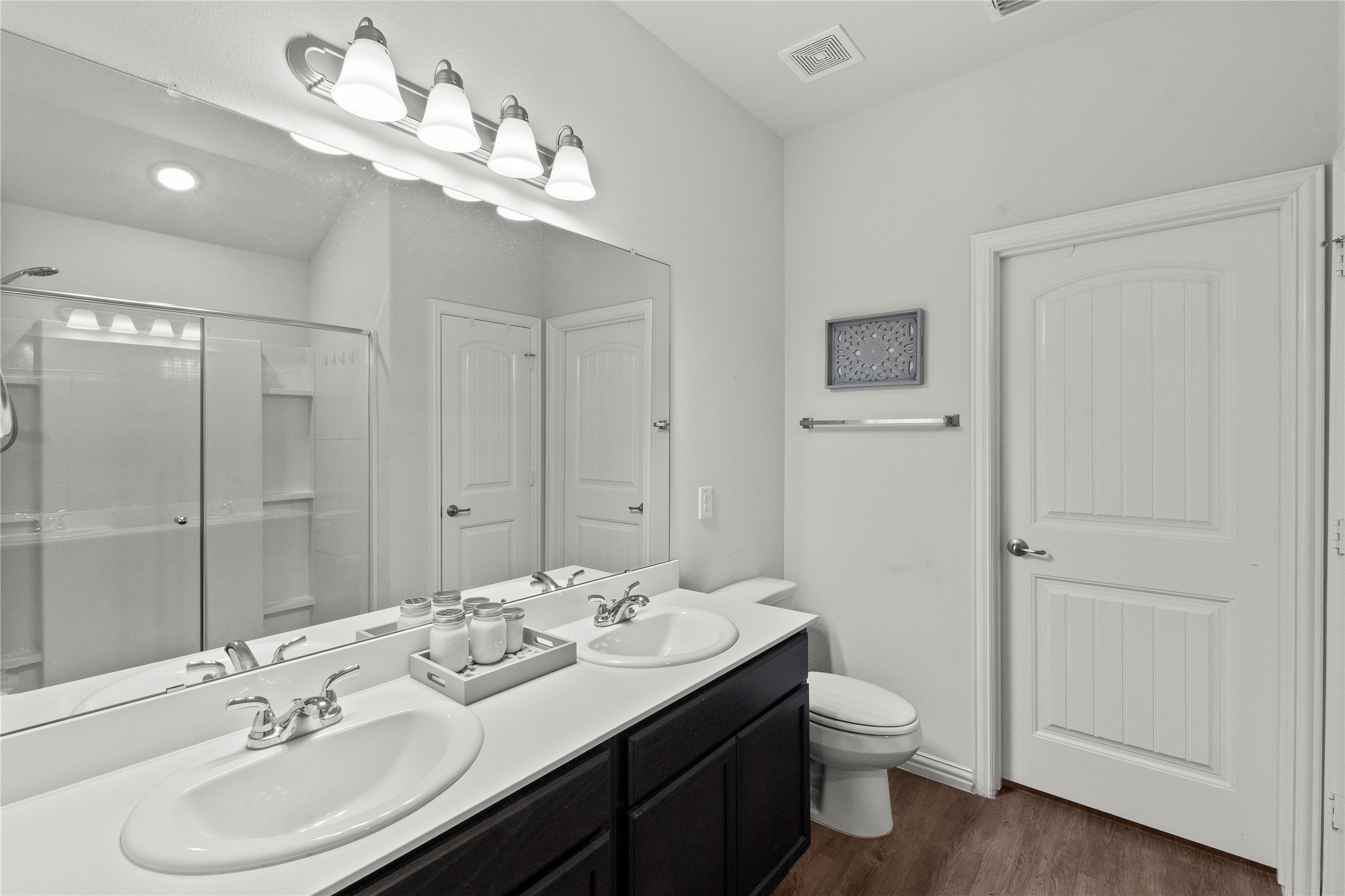 115 Oak Springs Loop Mabank TX 75147