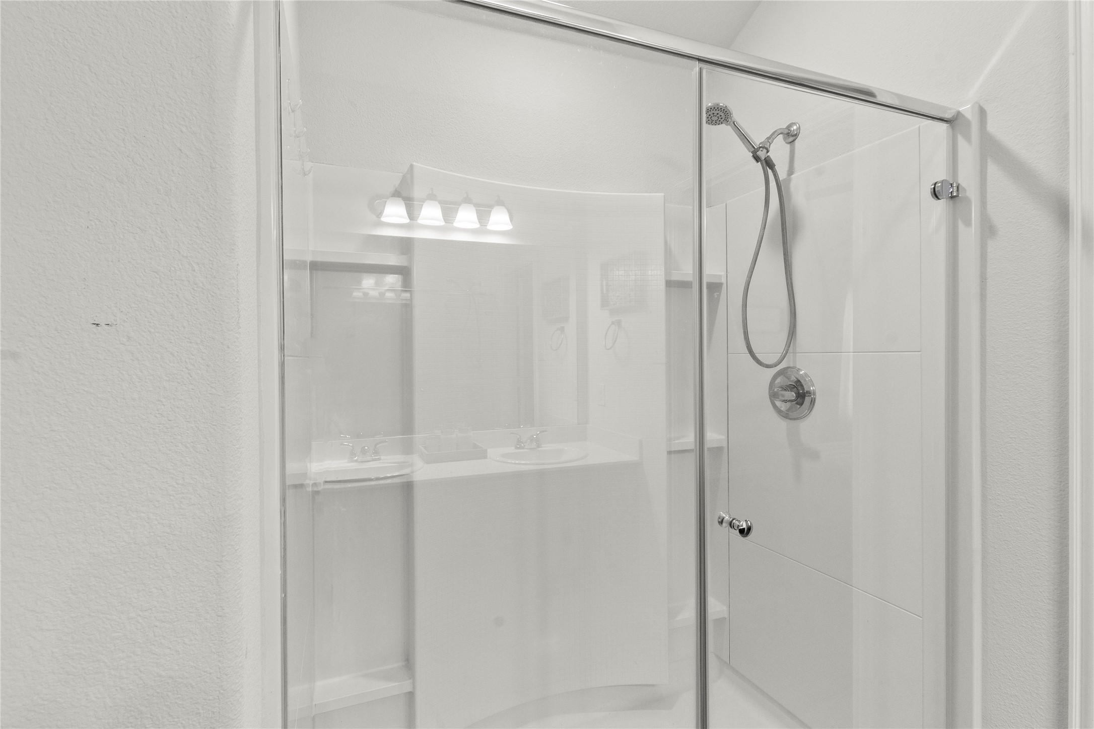 115 Oak Springs Loop Mabank TX 75147