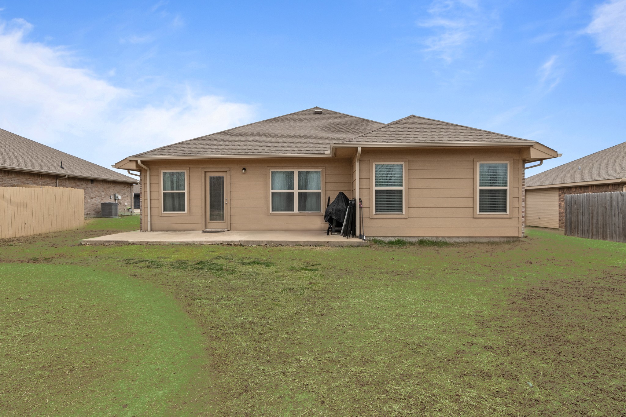 115 Oak Springs Loop Mabank TX 75147