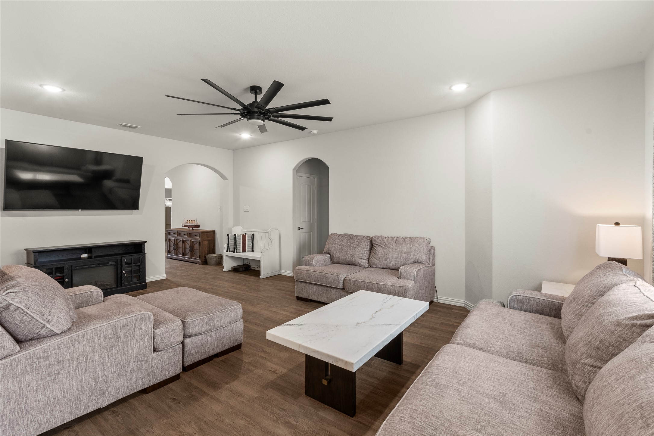 115 Oak Springs Loop Mabank TX 75147