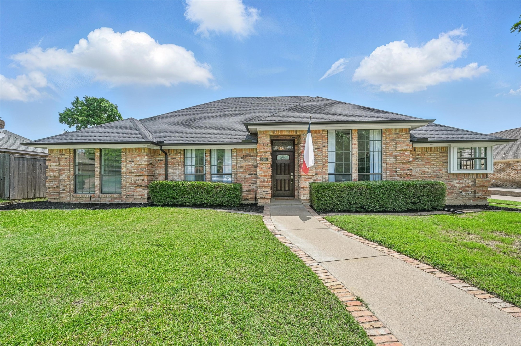 4003 Tuscany Lane Arlington TX 76016