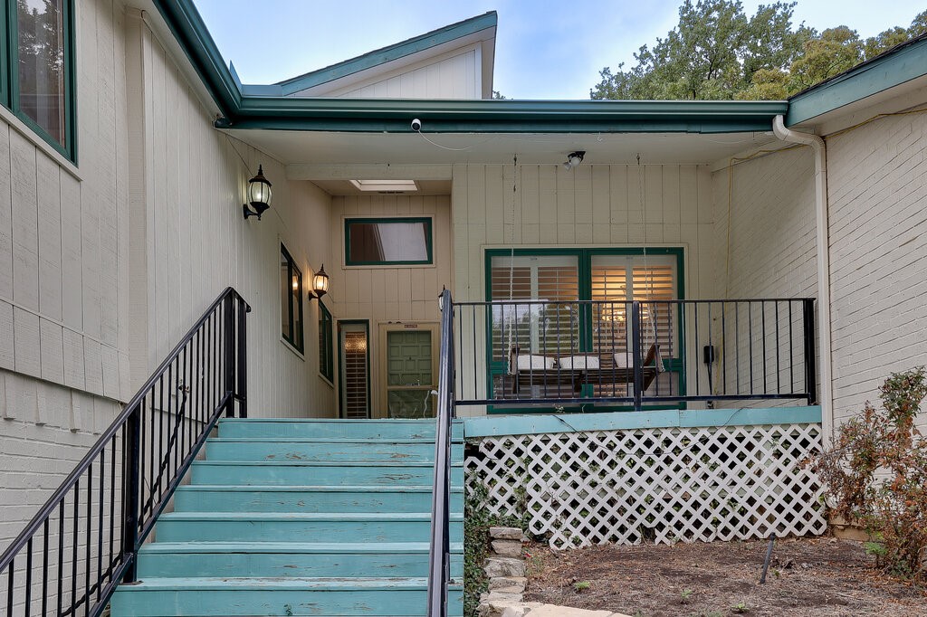 1405 Blackhill Court Arlington TX 76012