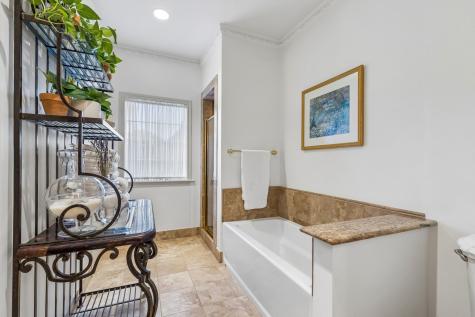 6515 Calais Drive Dallas TX 75254