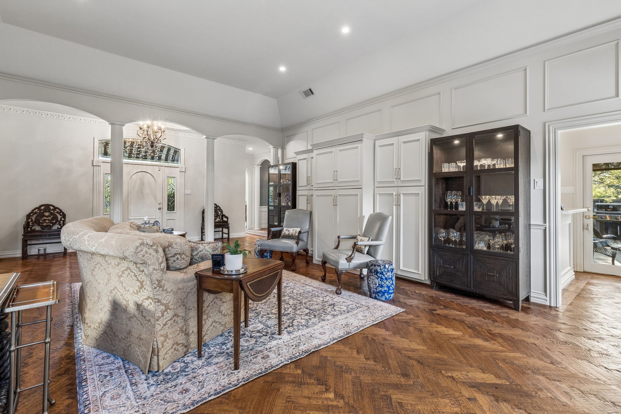 6515 Calais Drive Dallas TX 75254