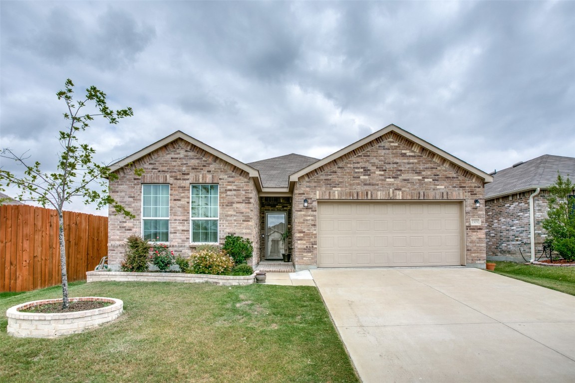 2309 Barzona Drive Fort Worth TX 76131