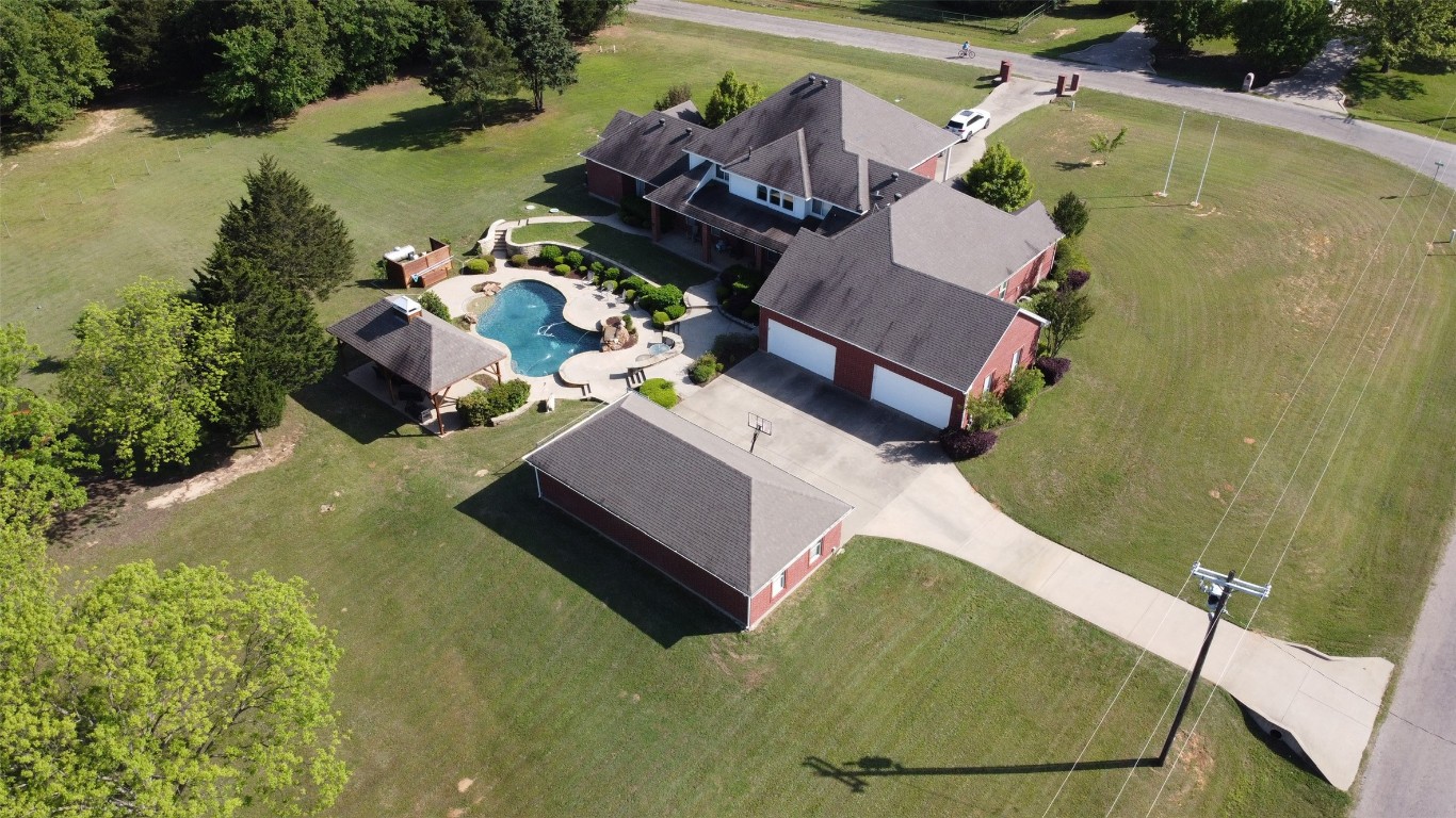 10401 Shadow Valley Court Burleson TX 76028