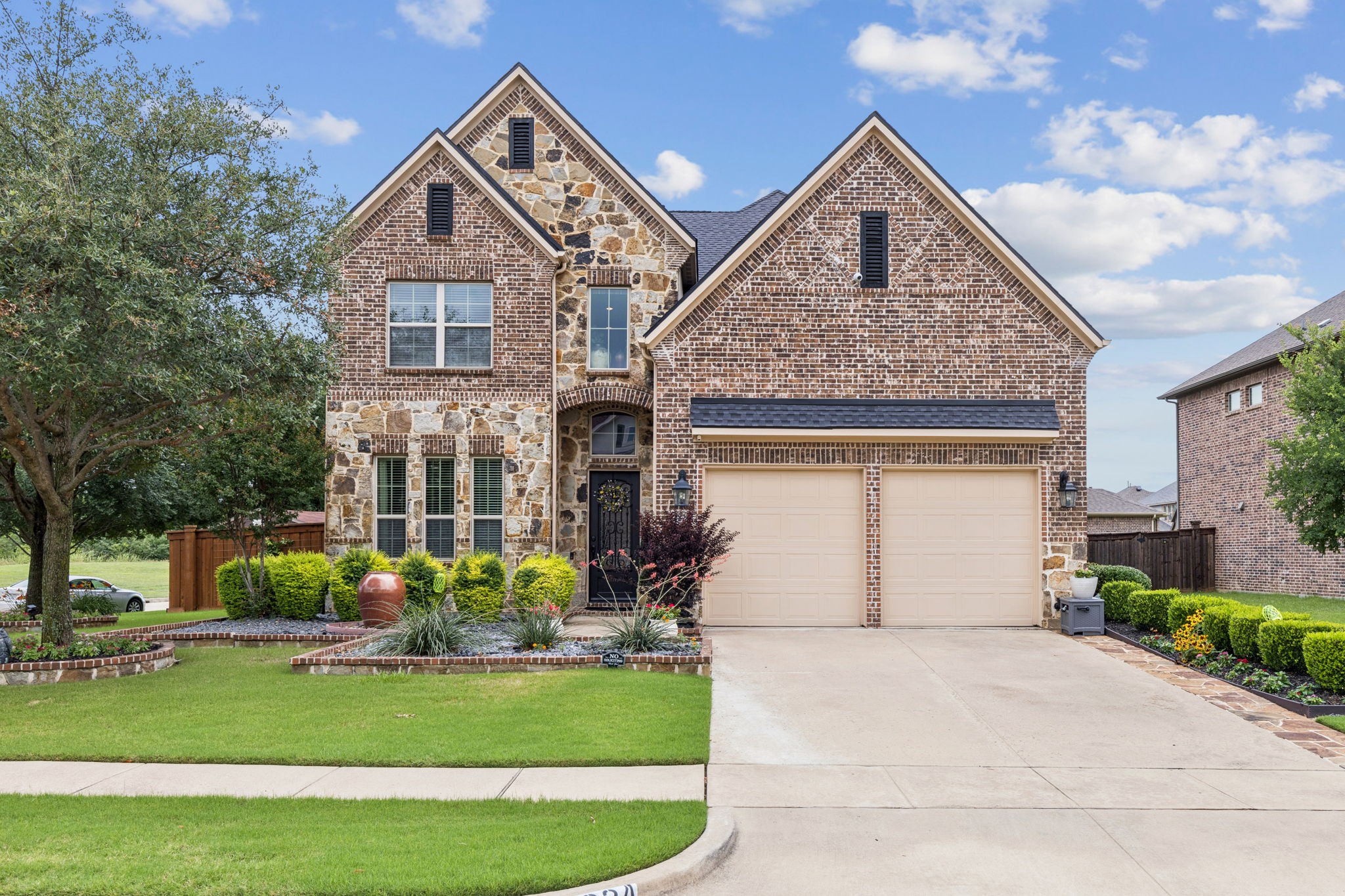 2824 Mastil Road Grand Prairie TX 75054