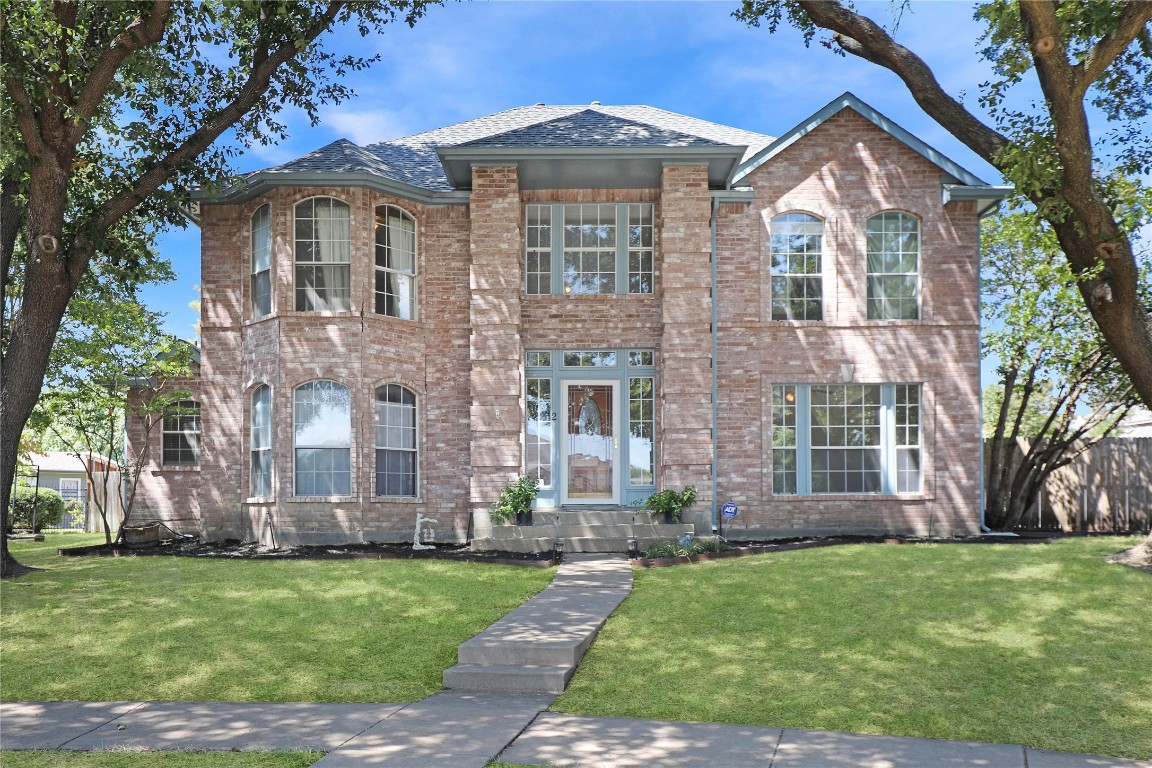 2 Heritage Circle Allen TX 75002