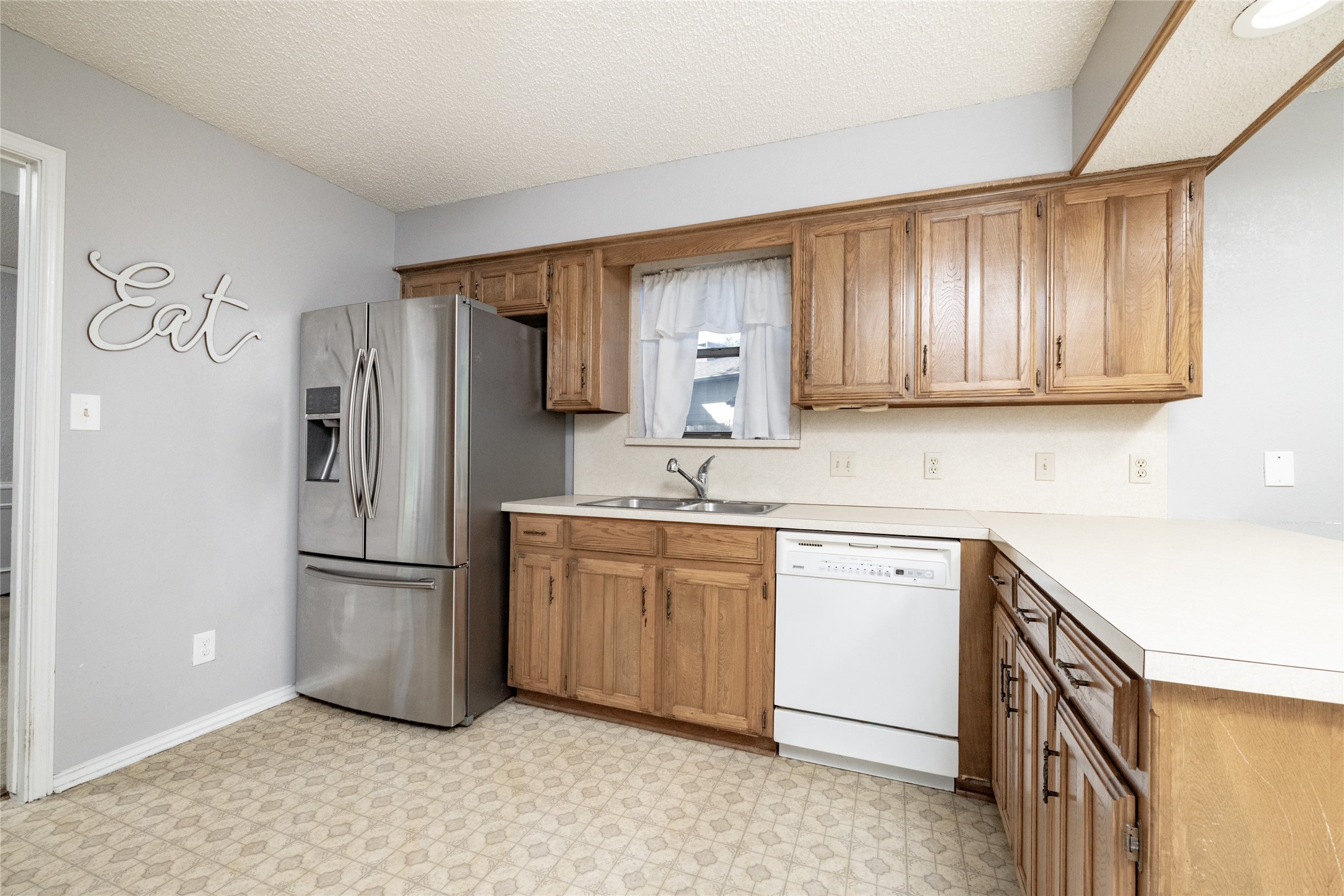 193 Simmons Drive Coppell TX 75019