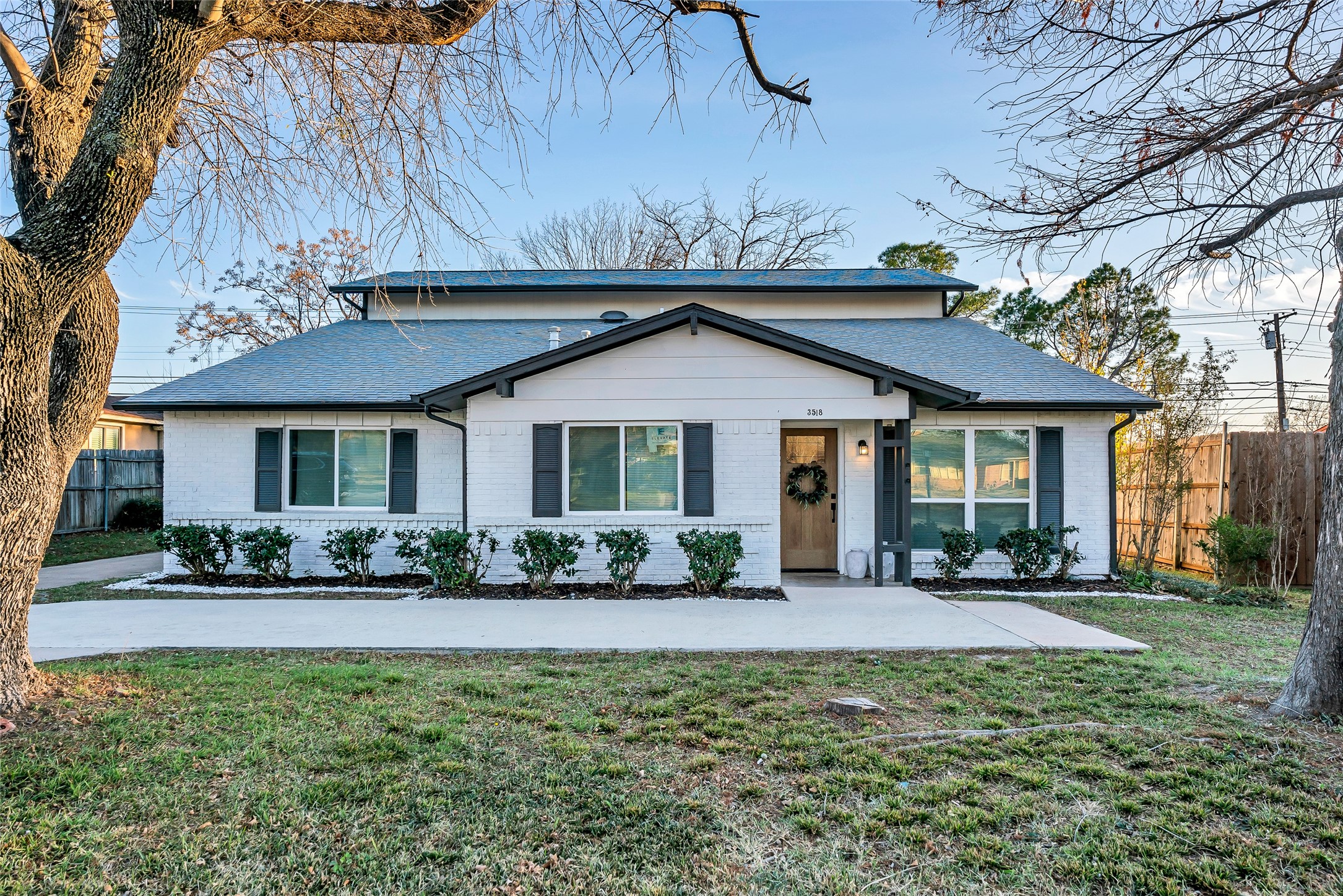 3518 W Rochelle Road Irving TX 75062