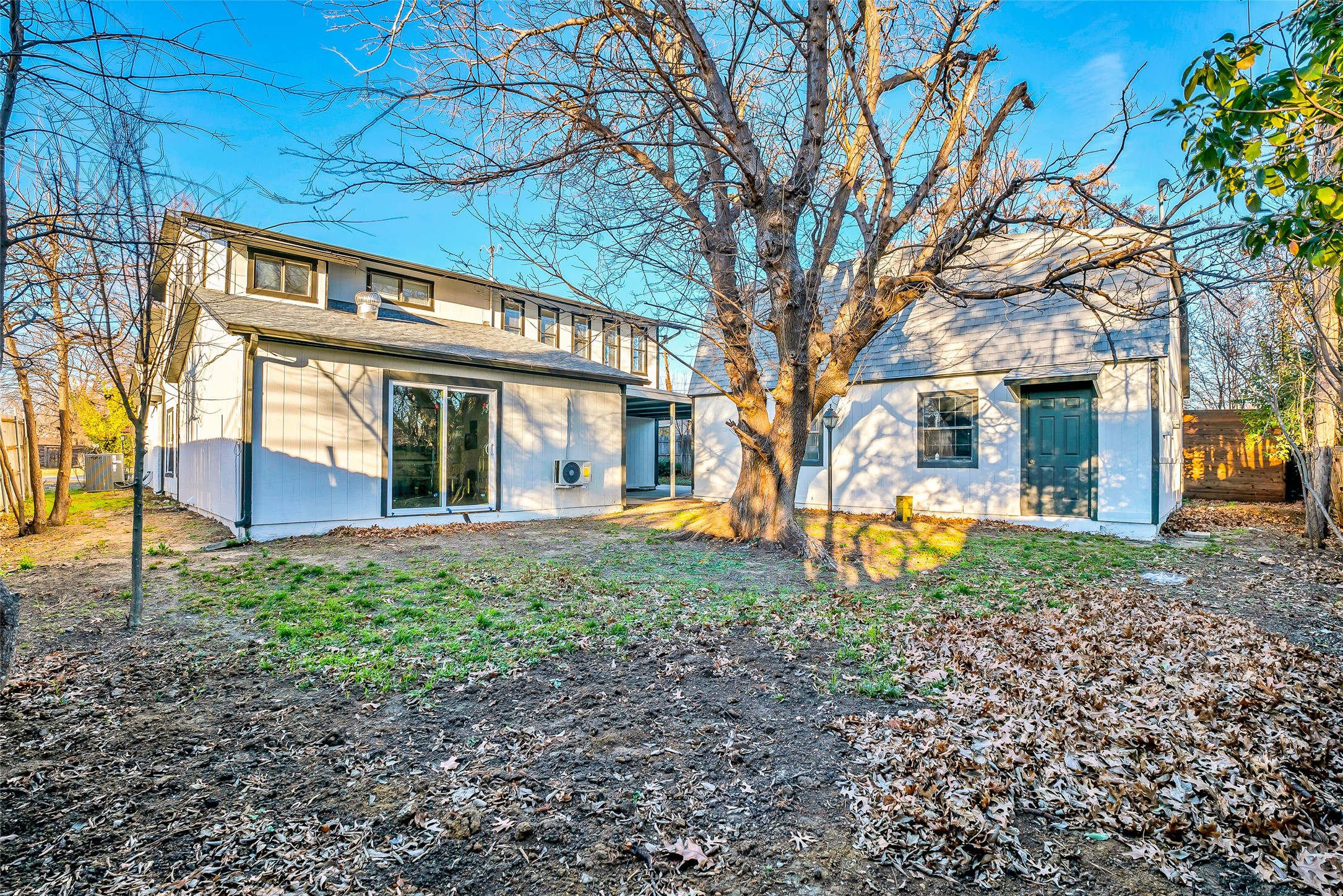 3518 W Rochelle Road Irving TX 75062