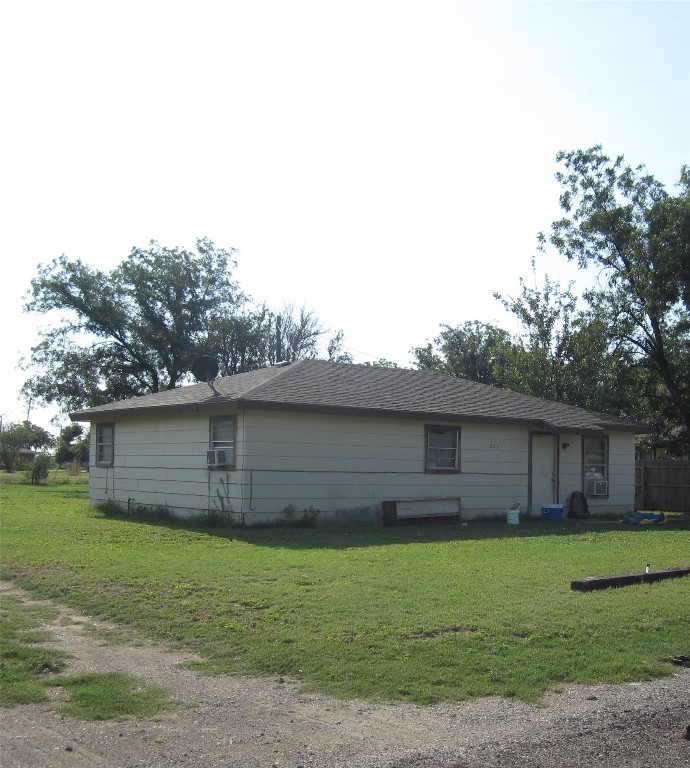 203 N Avenue F Knox City TX 79529