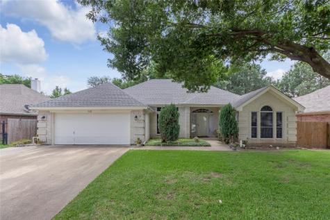 7512 Teakwood Court North Richland Hills TX 76182