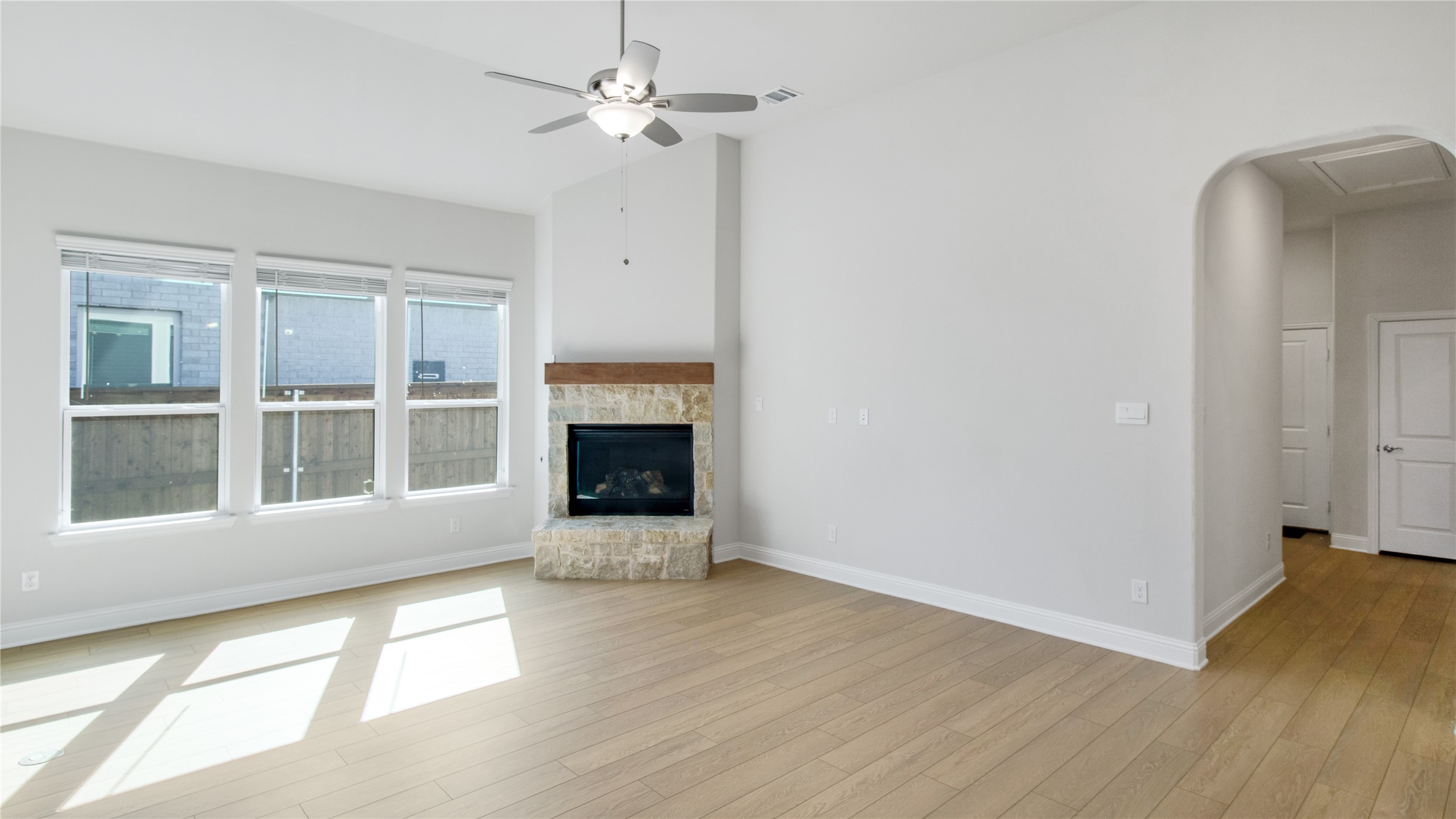 2216 Sternpost Mews Rowlett TX 75088
