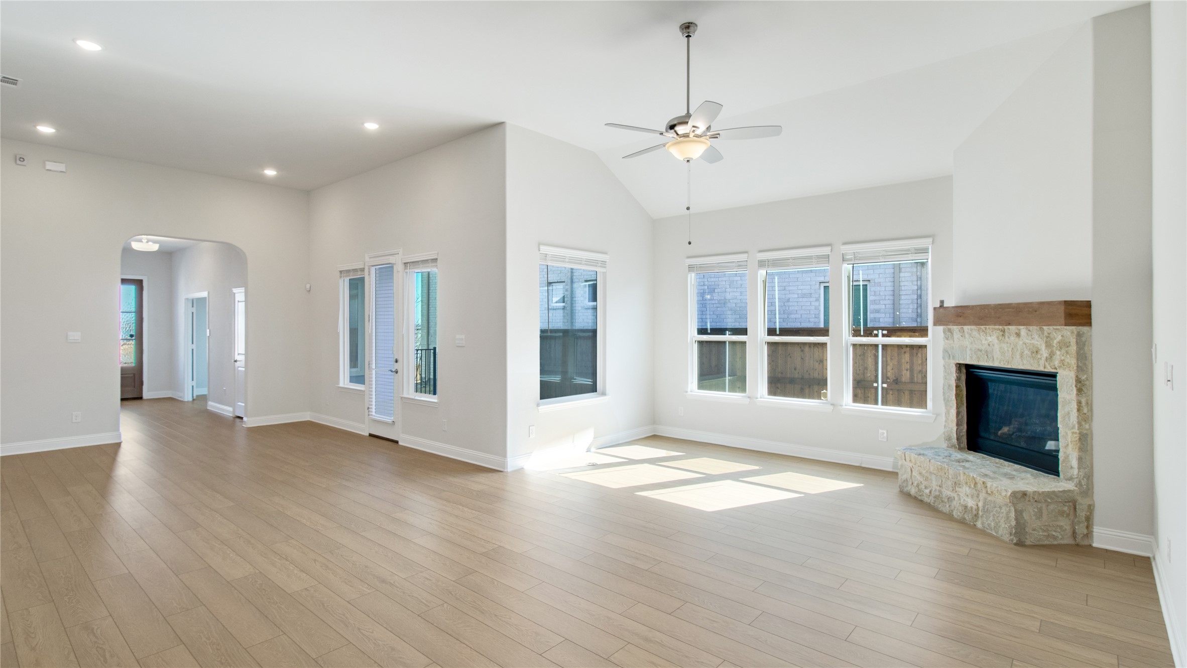 2216 Sternpost Mews Rowlett TX 75088