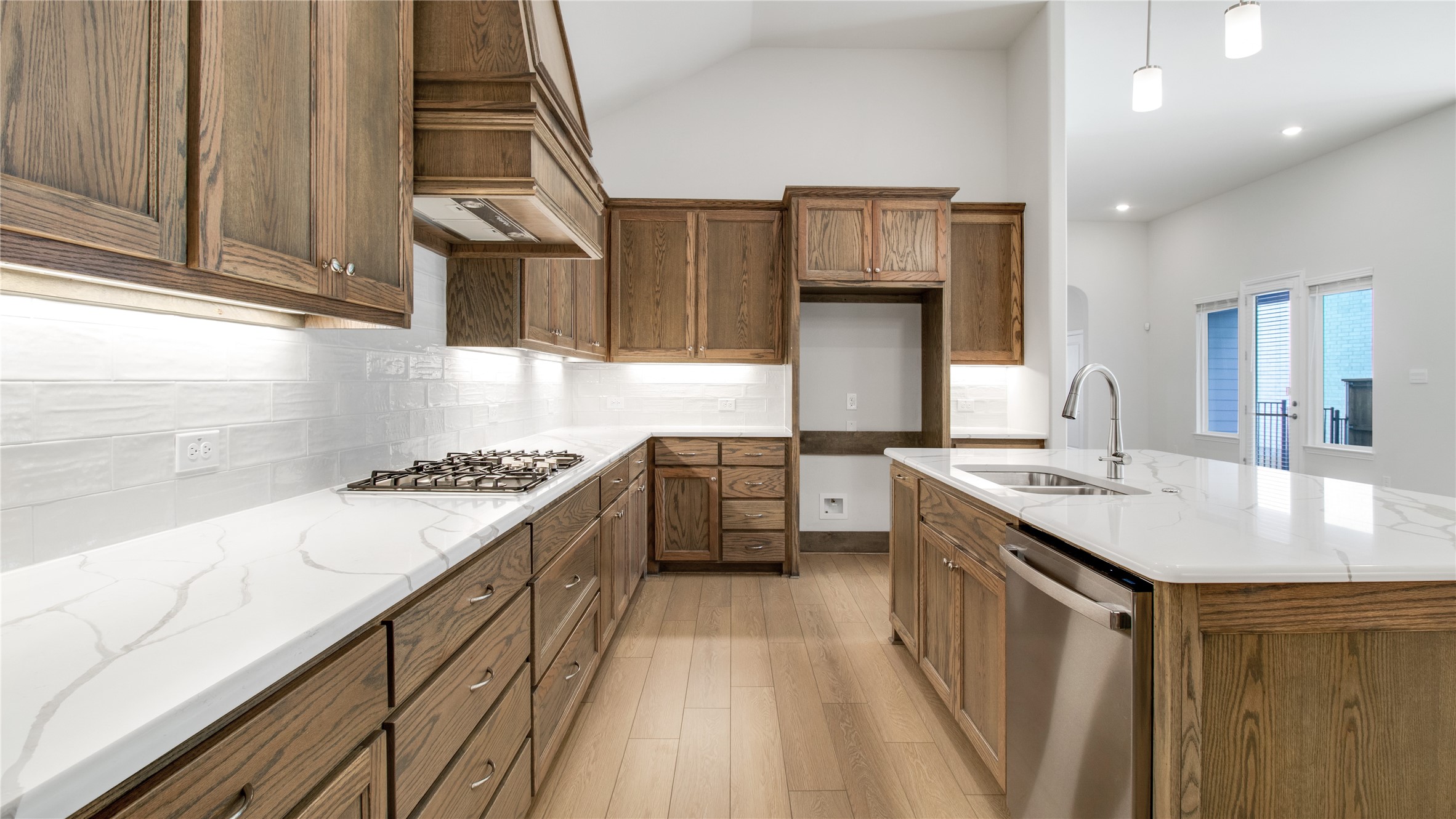 2216 Sternpost Mews Rowlett TX 75088