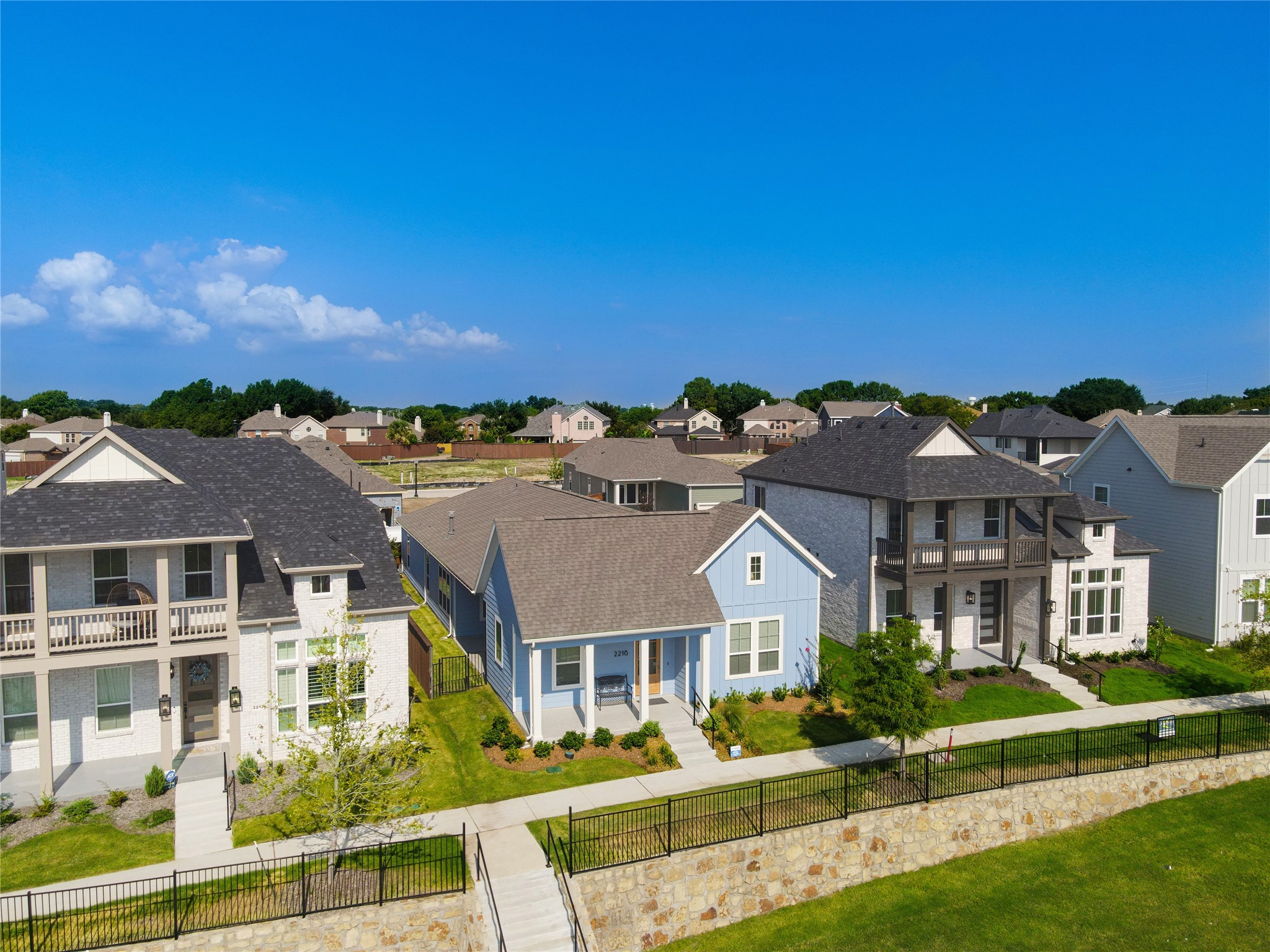 2216 Sternpost Mews Rowlett TX 75088