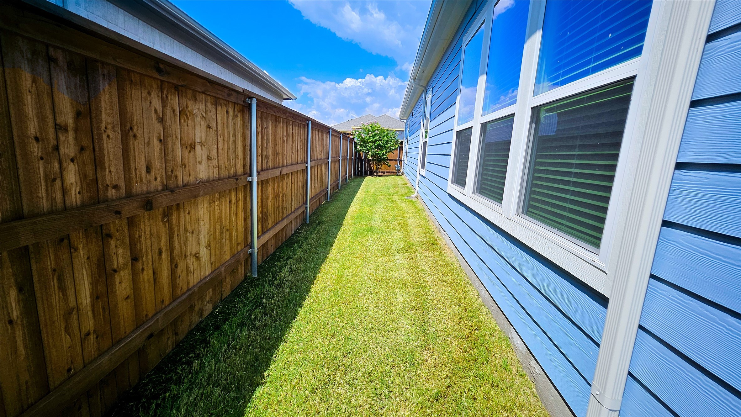 2216 Sternpost Mews Rowlett TX 75088