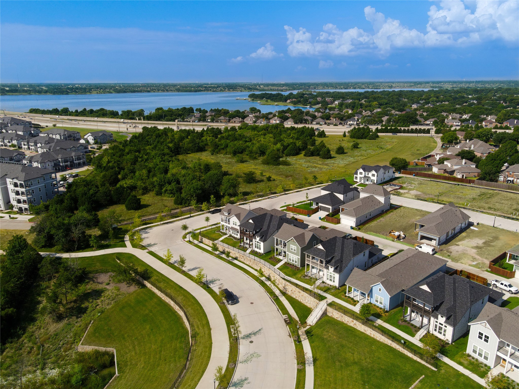 2216 Sternpost Mews Rowlett TX 75088