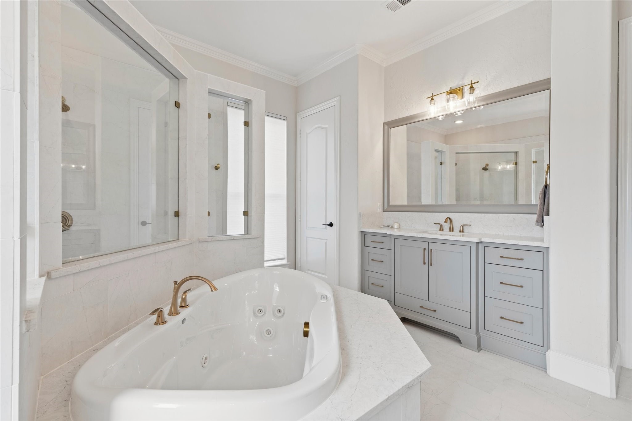 5121 Verdant Valley Drive Frisco TX 75034