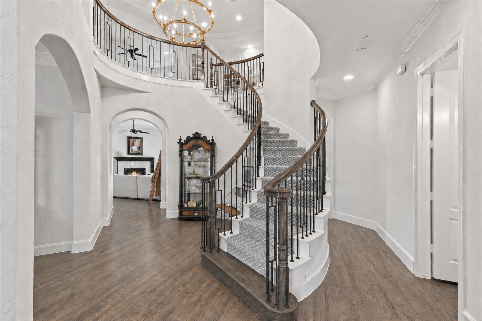 5121 Verdant Valley Drive Frisco TX 75034