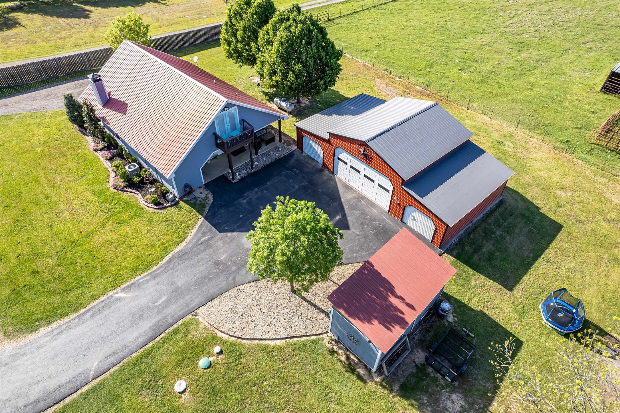 1674 Vz County Road 1514 Grand Saline TX 75140