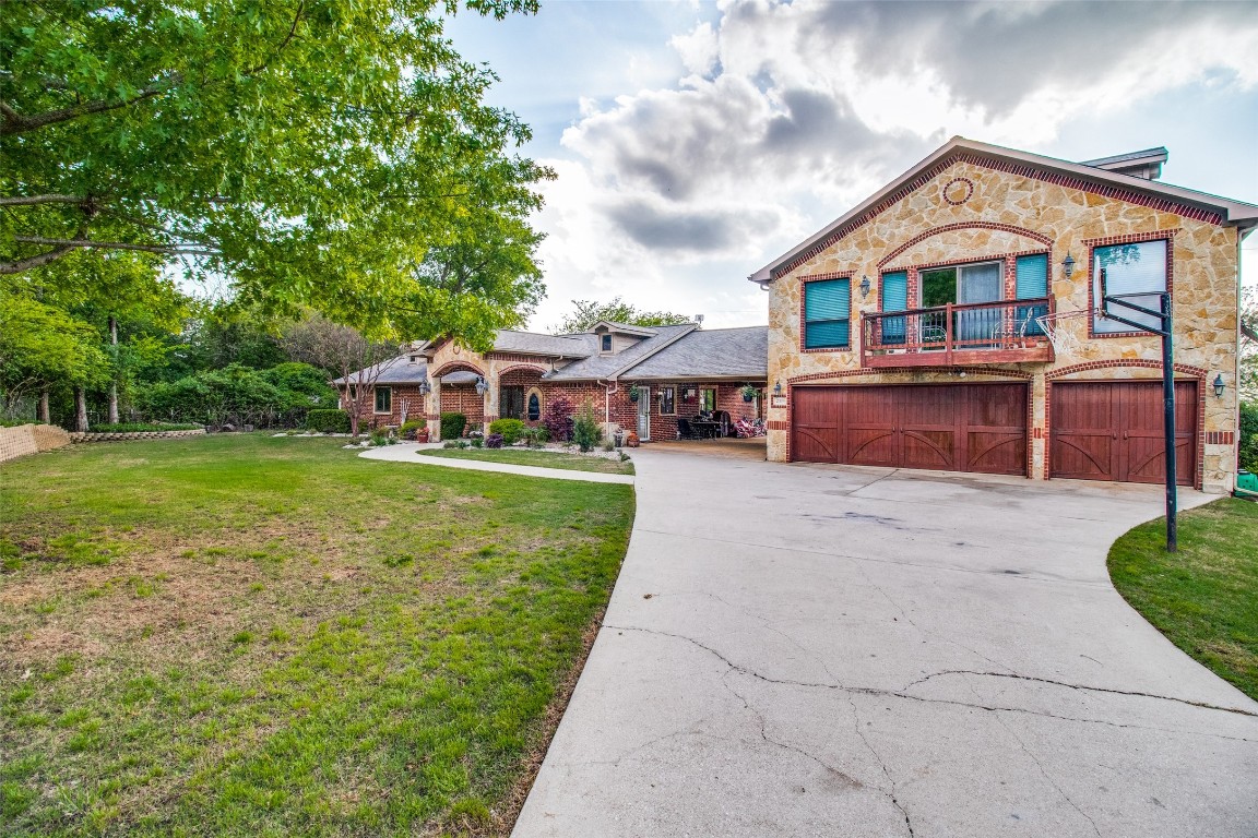 289 Rs County Road 1622 Lone Oak TX 75453
