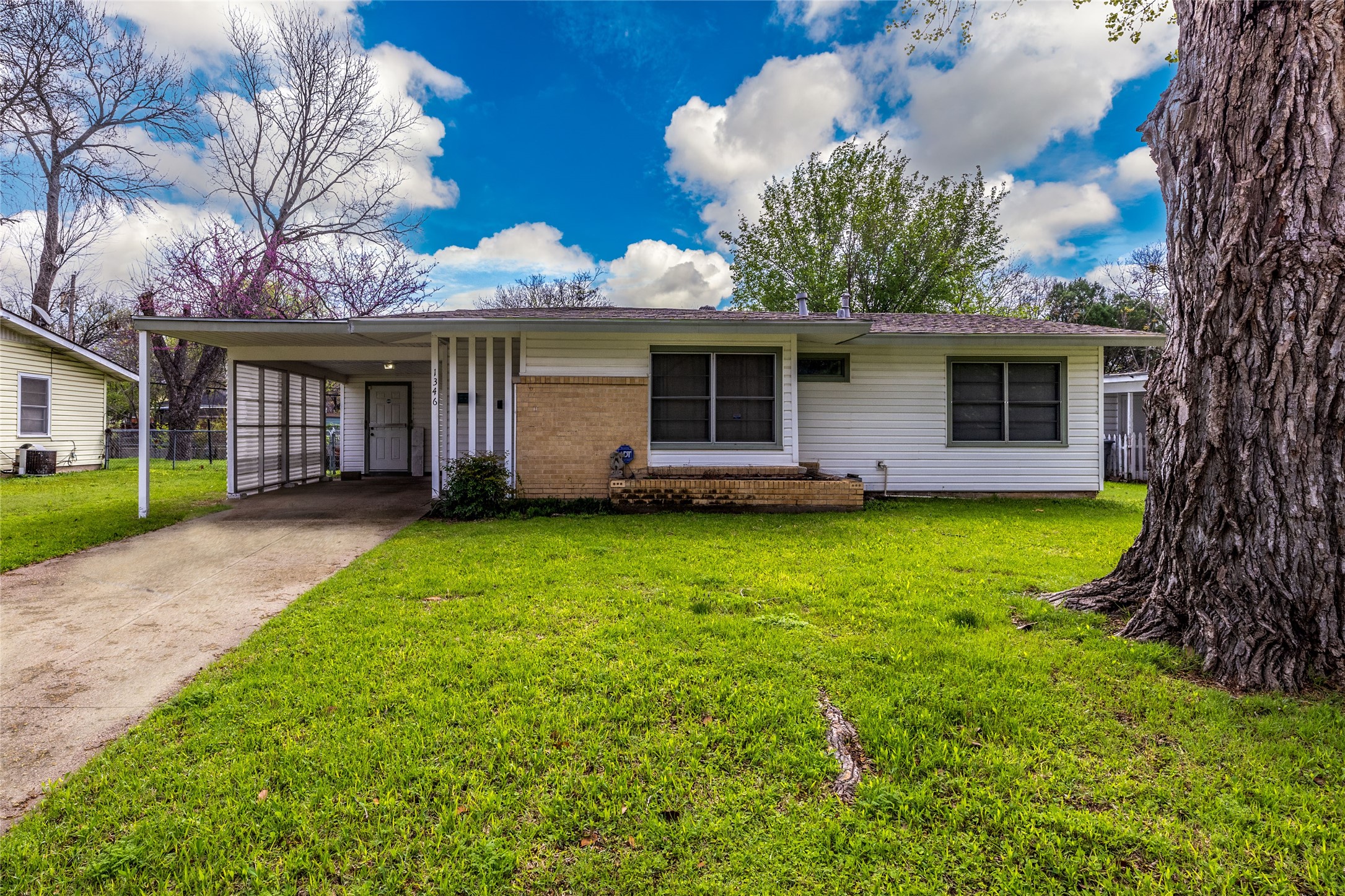 1346 Houghton Road Dallas TX 75217