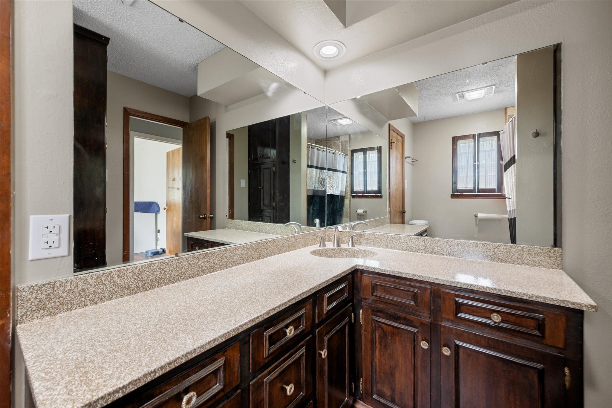 7636 Blue Carriage Lane Fort Worth TX 76120