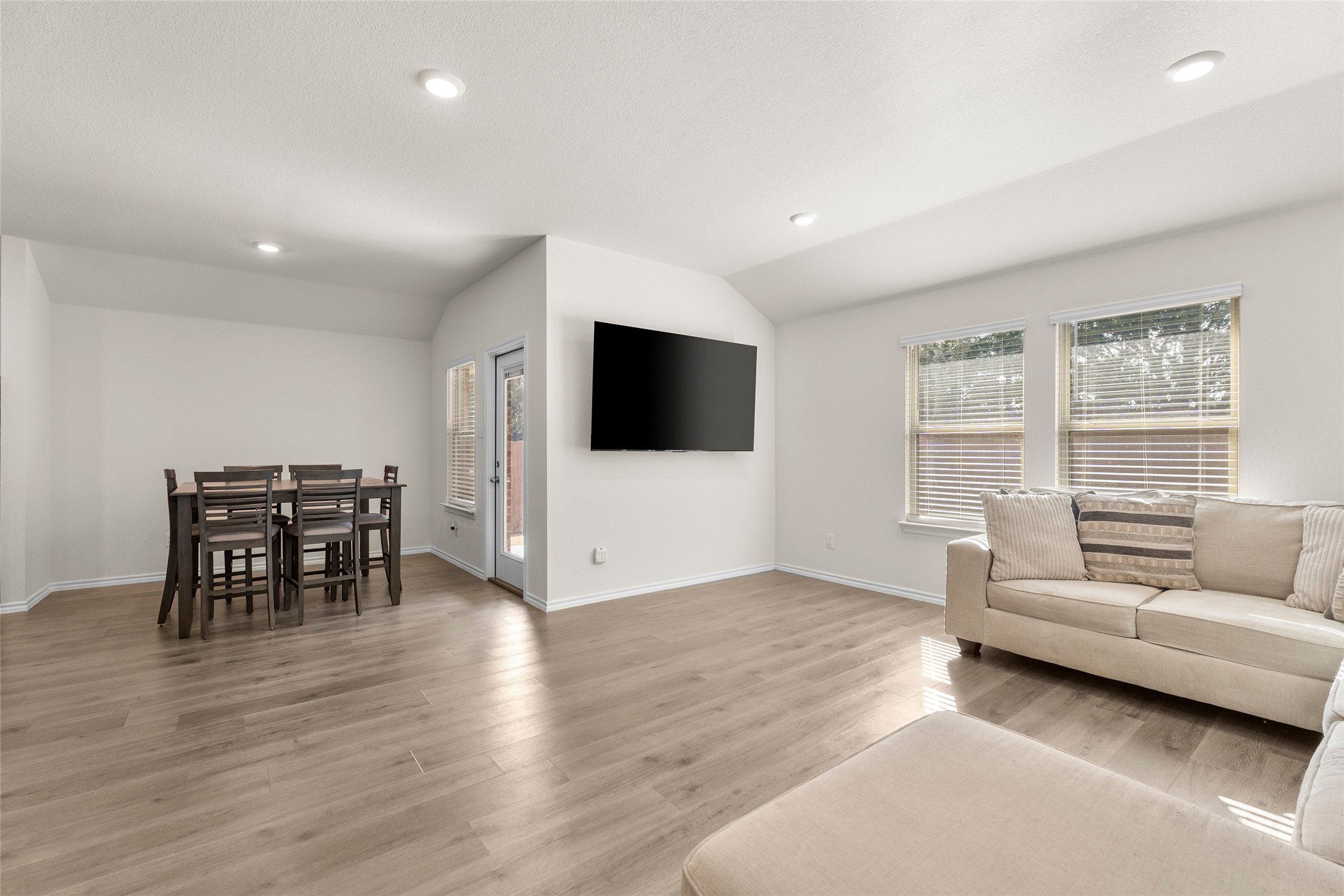 15122 Athena Drive Dallas TX 75253