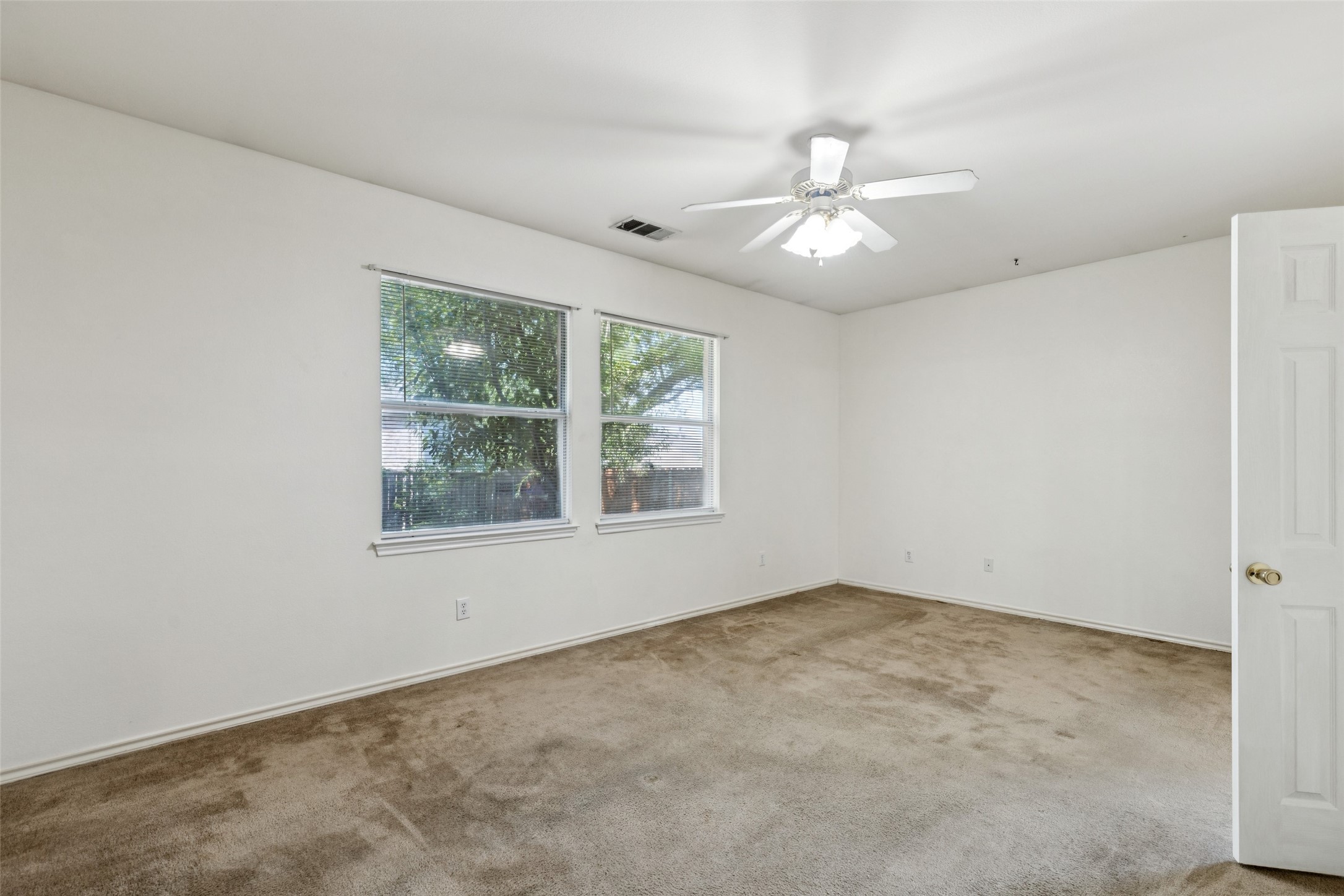 4505 Woodbluff Drive Mesquite TX 75150