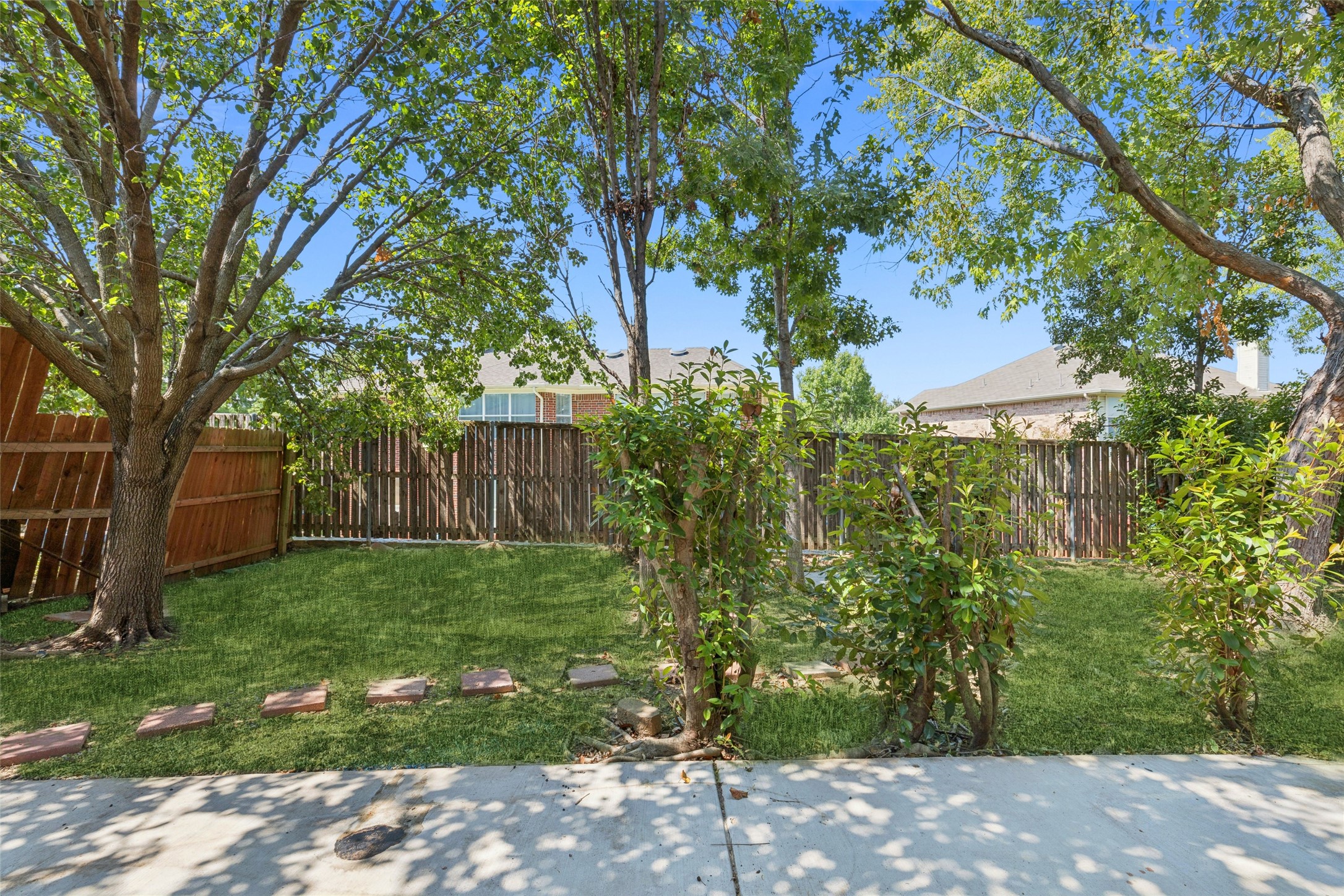 4505 Woodbluff Drive Mesquite TX 75150