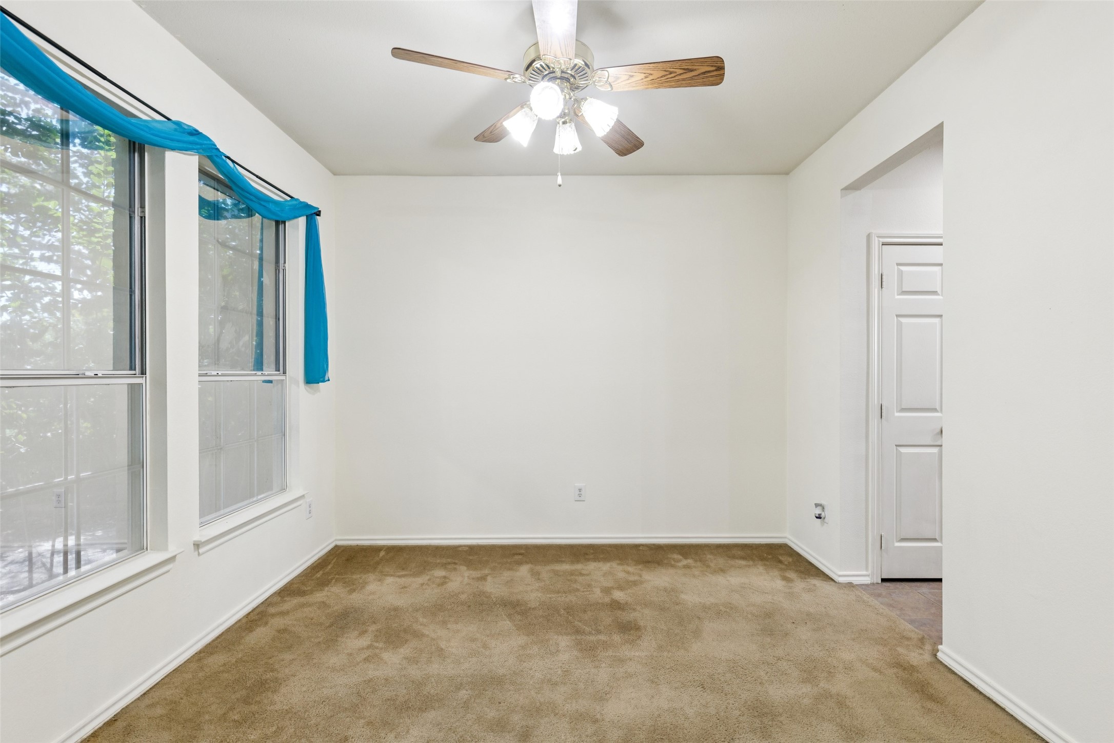 4505 Woodbluff Drive Mesquite TX 75150