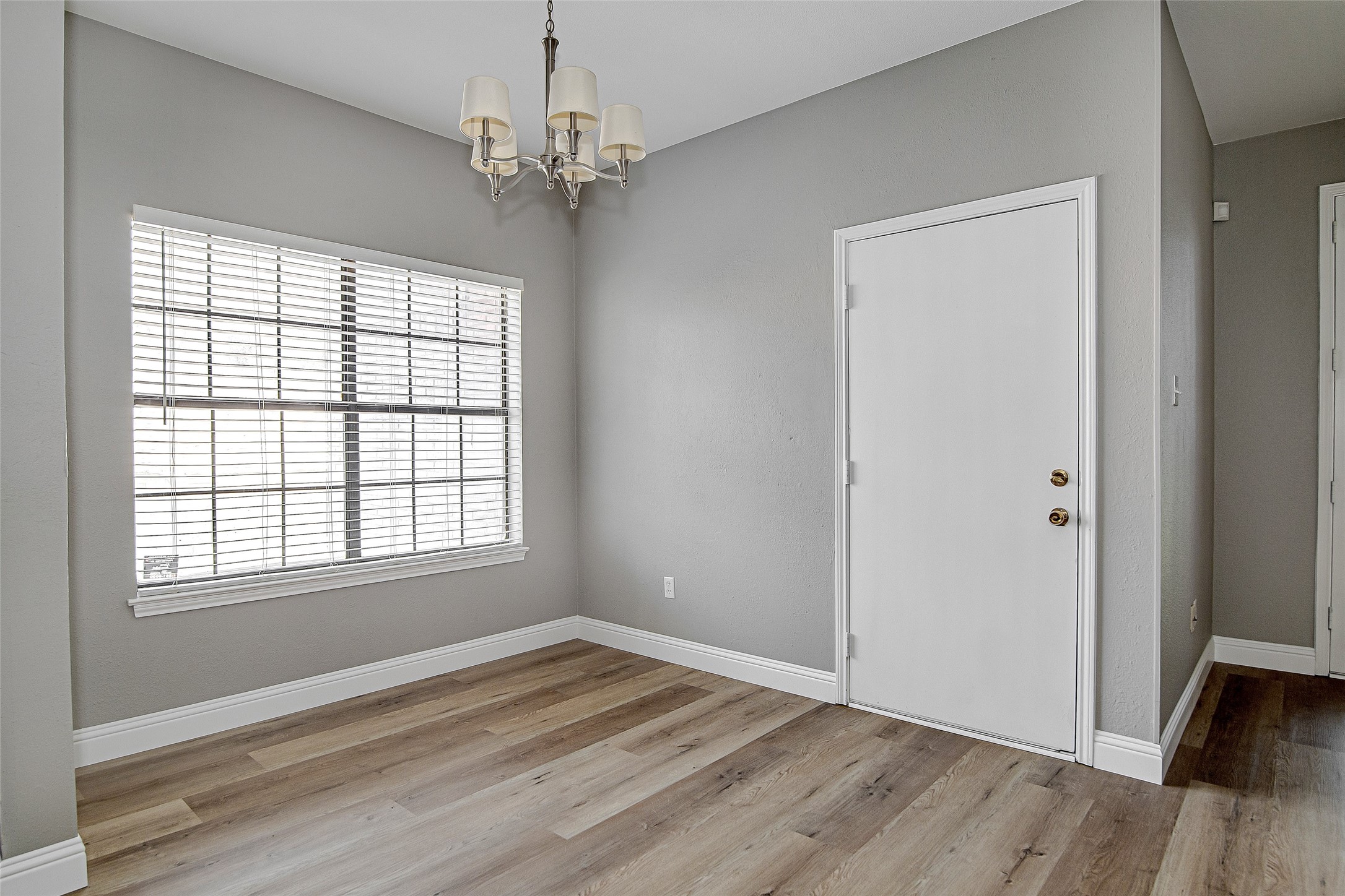 6701 Johns Court Arlington TX 76016