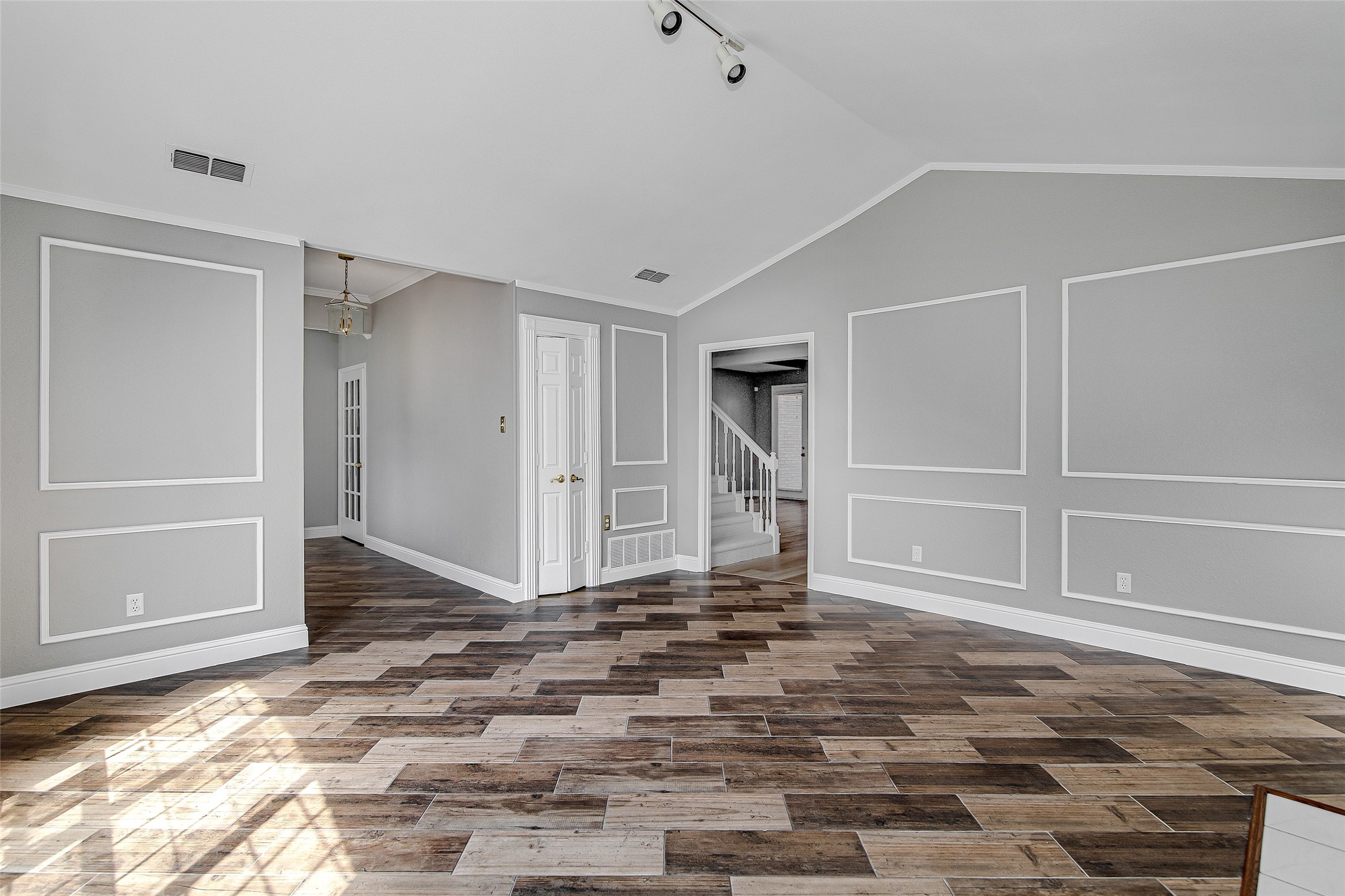 6701 Johns Court Arlington TX 76016